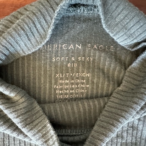 American Eagle Mock Turtleneck Shirt Bundle size XS - Picture 4 of 5